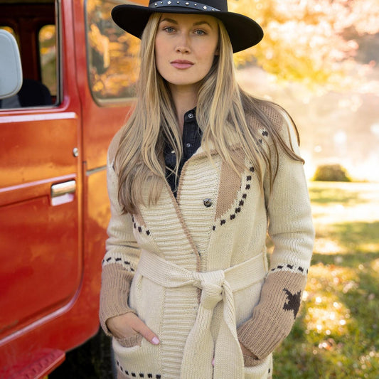Women Sweaters Stetson Horseshoe & Star Belted Cardigan White