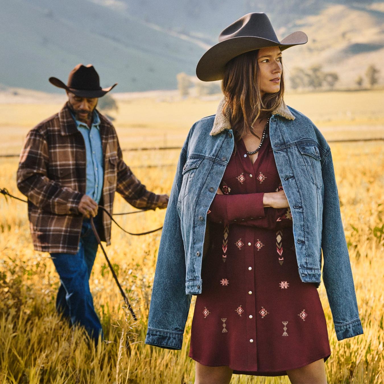 Women Mini Stetson Embroidered Shirt Dress Wine